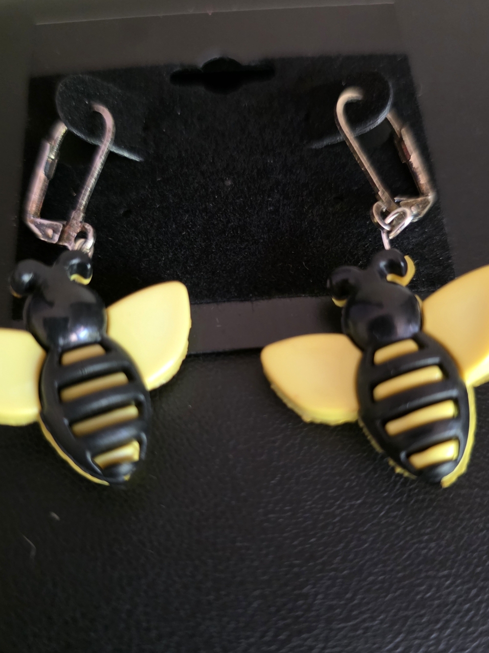 Cute Bee Dangle Earrings - Yellow & Black